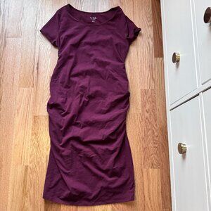Short Sleeve Essential T-Shirt Maternity Dress by Ingrid & Isabel - Large